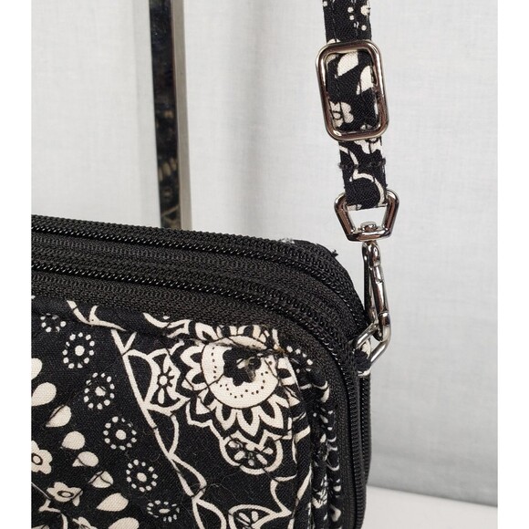 Vera Bradley All in One Crossbody Bag Black Bandana Medallion - Picture 4 of 16